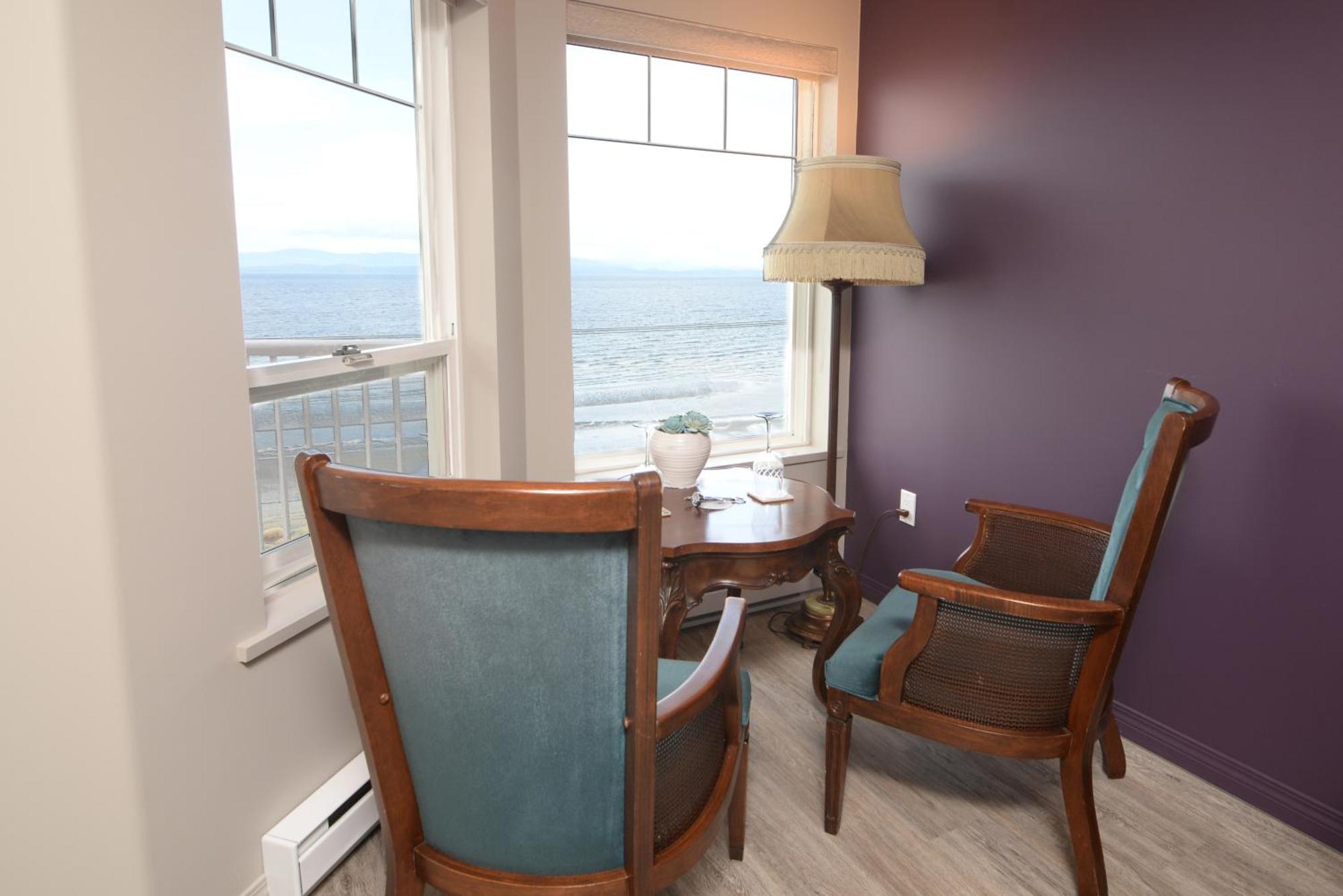 Casa Grande Inn Qualicum Beach Exterior foto